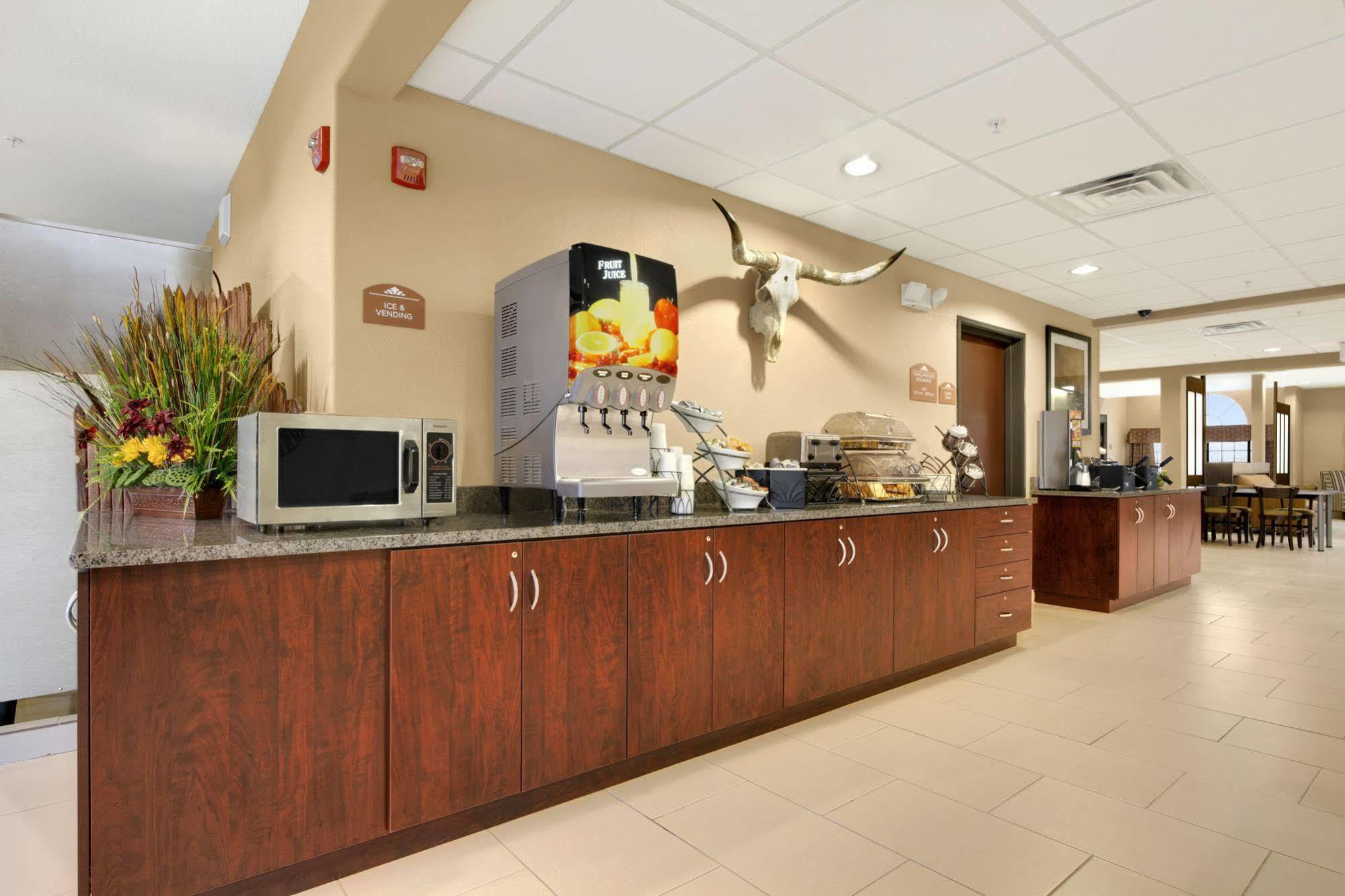 Microtel Inn & Suites By Wyndham Buda Austin South Exteriör bild